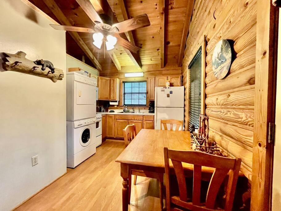 Good Life Cabin 2 Bryson City Eksteriør bilde